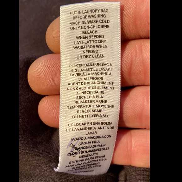 Men’s Michael Kors Zip-Up Vest - Picture 6 of 6